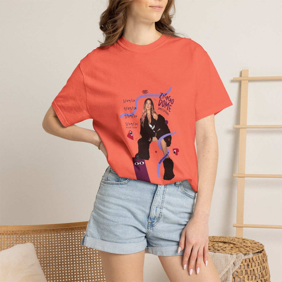 Comfort Colors Roxy Dekker T-Shirt Cotton Graphic Tee
