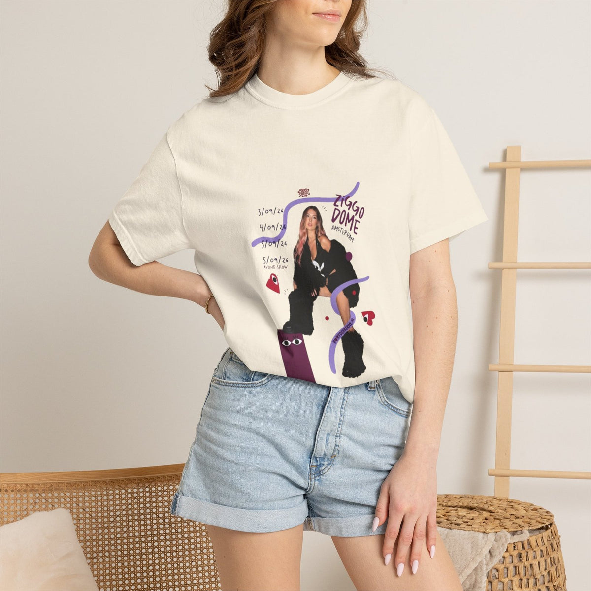 Comfort Colors Roxy Dekker T-Shirt Cotton Graphic Tee